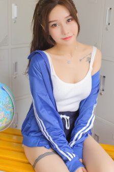 男生和女生一起相差差差轮滑鞋APP